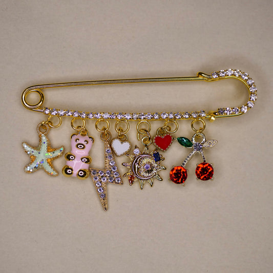 The IT GIRL Charm